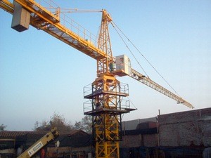 Dubai 10T Luffing Jib Tower Crane With Good Price For Sale