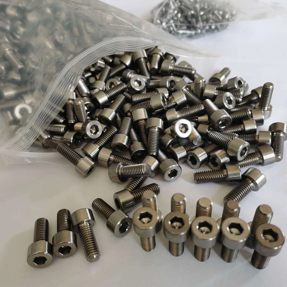 Gr5 DIN912 titanium screw bolts
