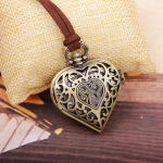 Heart-shaped pocket watch gift wholesale Vintage classic bronze antique pocket watch Long sweater chain ladies accessories