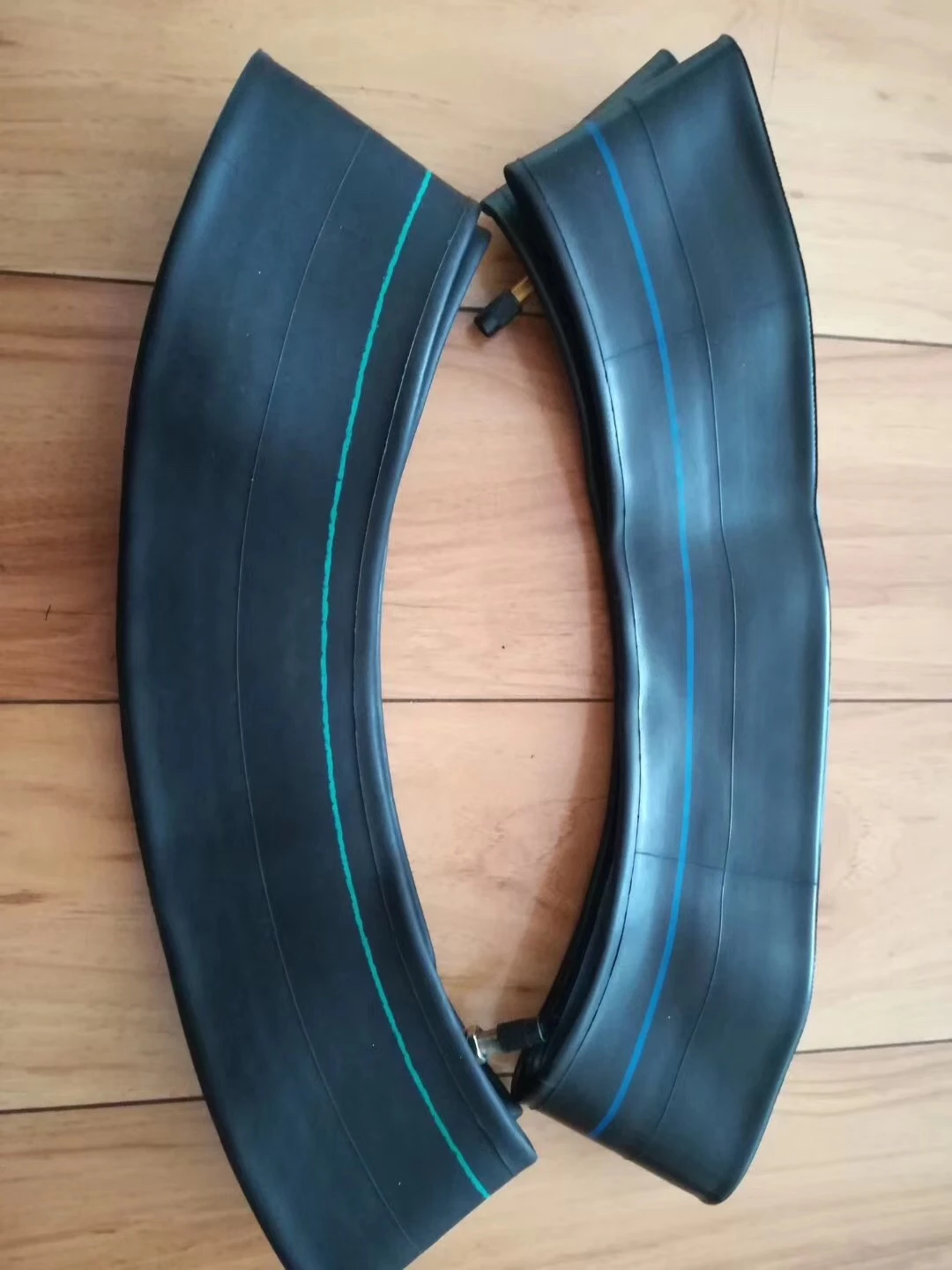 High Quality Motorcycle Tire Inner Tube 3.00-16 Black natural Rubber  Material and  Butyl rubber manufacturer