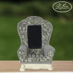 High Quality Pink Sofa Bed Shaped Jewelry Packaging Display For Wedding Jewelry Sofa Jewelry Display With Mirror