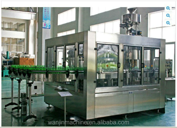 Machine for glass bottle manufacturing