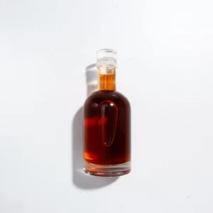 Manufactory Wholesale Transparent Whisky Bottle 500ml 700ml Vodka Rum Tequila Glass Bottles For Liquor Sell