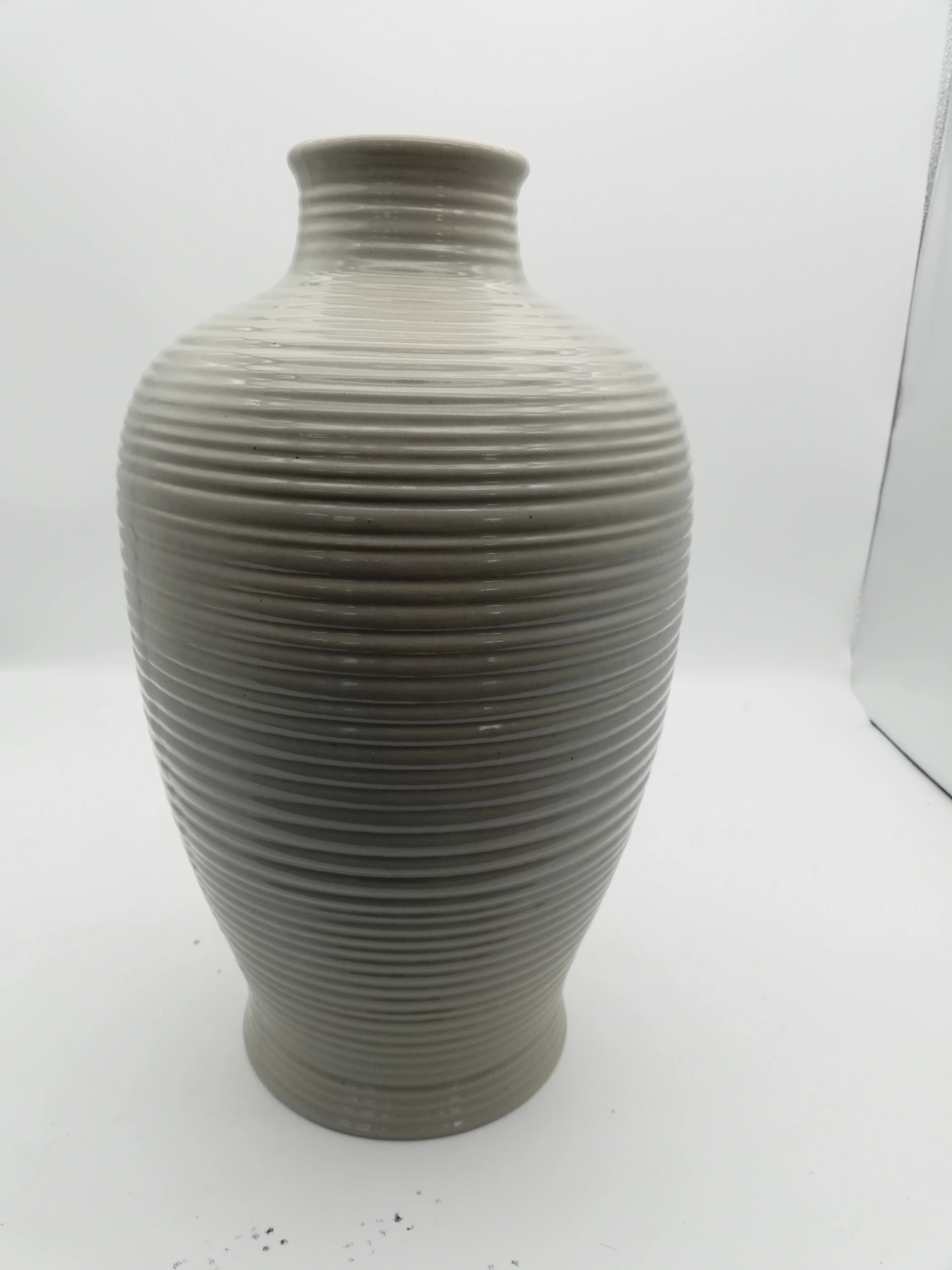 Modern customizable garden vases, ceramic vases, porcelain vases