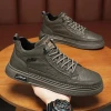 New breathable and waterproof mens shoes versatile black leather shoes mens sports and leisure board shoes