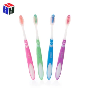 portable ecofriendly colorful nylon bristle plastic oral hygiene toothbrush kit
