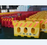Water Filled Road Plastic Traffic Barrier Plastic barrier