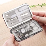 Wholesales Cartoon Printing Finger Fitters Stainless Steel Nail Clippers Set 7pcs Manicure Scissors