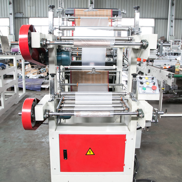 Buy Zw-f600 Non Woven Fabric Vest Bag Making Machine With Auto Punching ...