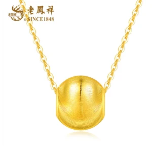 Lao Fengxiang S925 silver cat's eye pendant transport bead women's collarbone necklace