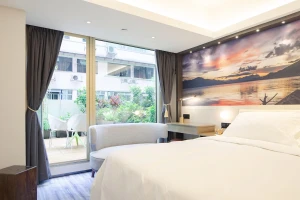 Oaisi Avenue-A GDH Hotel bedroom furniture