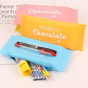 2020 New Promotional Gift Customized Logo Silicone Rubber Pencil Case Bag with Zipper Closure