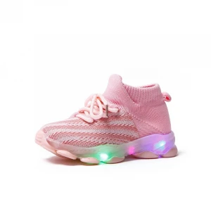 Autumn new childrens five-pointed star boys and girls soft-soled luminous sports shoes LED lights flying shoes