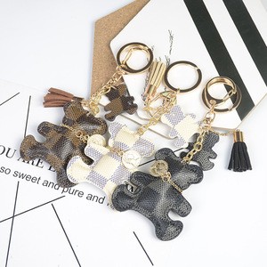 cartoon leather Pu bear keychains for car key holder promotional gifts