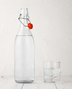 Clear Glass Bottle with Stopper Glass Drinking Bottles for Beverage and Juice Water Bottle