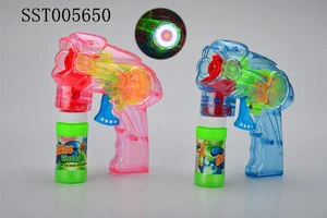 Hot bubble gun, plastic toys, bubble gun with light