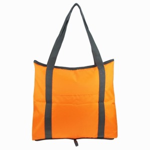 Low MOQ Waterproof Portable Fashion Design Women Handbags Ladies Nylon Tote Bags