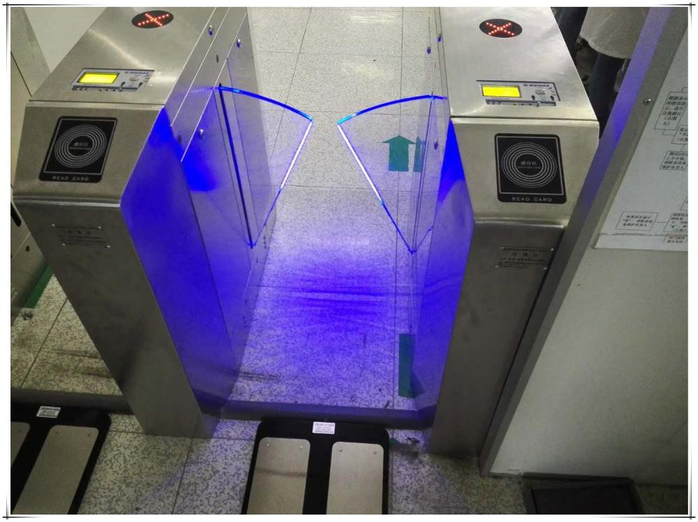 Buy Mechanical Tripod Turnstile Smart Card Access Control Esd Turnstile ...