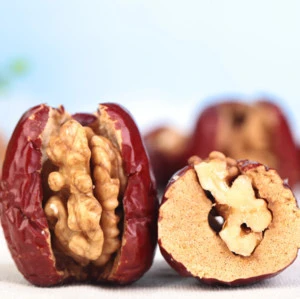 New snack for sale  walnut kernel with red jujube/Red jujube with walnut kernel/Chinese red dates in jujube without core