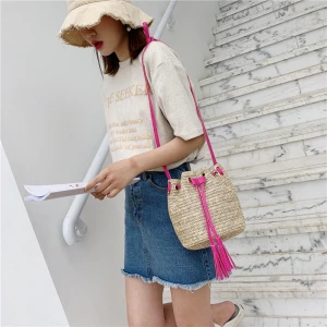 One shoulder straw bag Tassel Bucket Bag One Shoulder Messenger Bag