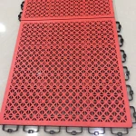 outdoor and indoor Polypropylene interlock plastic flooring and playground portable floor