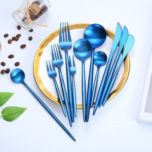 https://img2.tradewheel.com/uploads/images/products/7/0/portuguese-western-dinner-set-blue-black-steak-dessert-coffee-spoon-304-stainless-steel-knife-and-fork-spoon1-0979646001605607052.jpg.webp