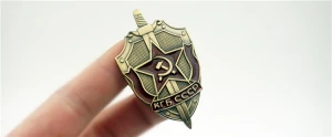 Russian Soviet Union Shield Communist Honorary Custom Pin Metal Badge