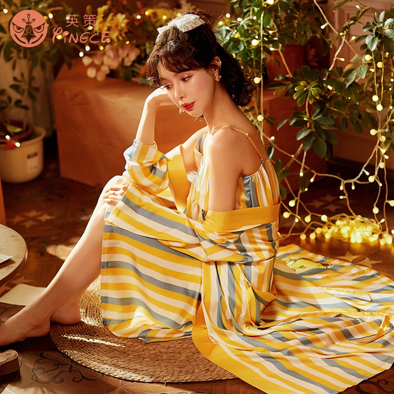 Spring New Ladies Two Piece Robe Cute Printed Ice Silk Female Nightwear Dressing Gowns with Condole Belt Sleeveless Pajama Top