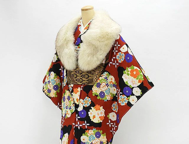 Used shawl SAGA FOX luxury elegant fur soft scarfs women 2020