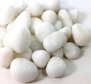 Washed mikly white pebble stone