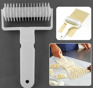 White Cutter Dough Bakery Roller Plastic Baking Tool Cookie Pie Pizza Bread Pastry Lattice Roller Cutter Kitchen Baking Tools