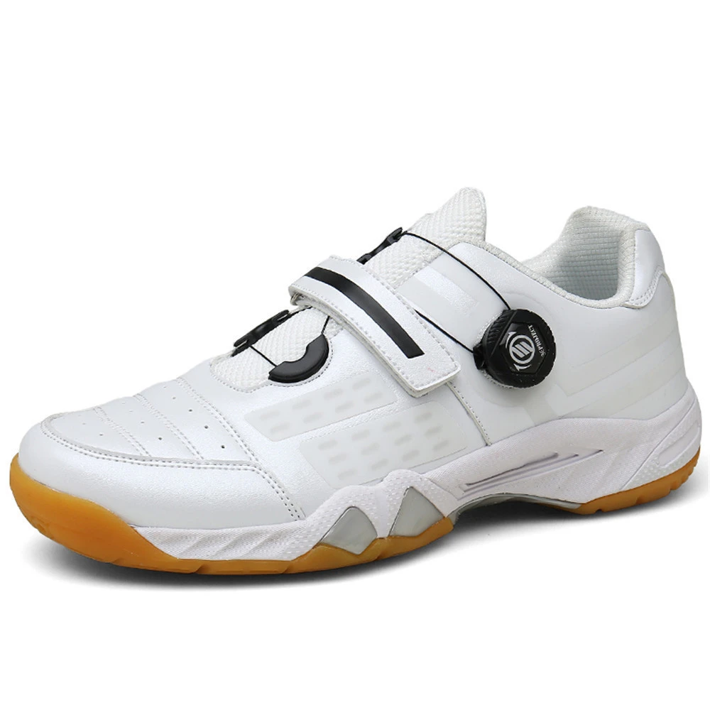Wholesale men&#39;s lightweight badminton shoes breathable professional sports table tennis shoes