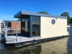 Yuanmeng Prefab Home Water Floating Houseboat Floating Hotel Tiny Home Sea House Water House Floating Room