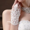 ZH2426G Hot Sale High Quality Write Fingerless Short Paragraph Elegant Rhinestone Bridal Wedding Gloves