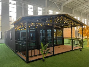 expandable house