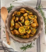 High yield Fingerling Potatoes harvest