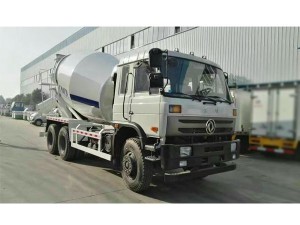 Dongfeng 10 to 12 Cubic meter 210HP Cummis Engine Cement Mixture Truck