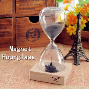 2017 beautiful magnetic hourglass