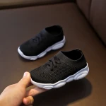 2021 Kids Shoes Anti Slip Soft Rubber Bottom Baby Sneakers Casual Flat Sneakers Shoes Kid Girls Boys Childrens Sports Shoes