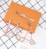 4pcs Eyelash Tool Kit Stainless Steel Eyebrow Tweezer Scissor and Eyelash Curler for Make Up Set