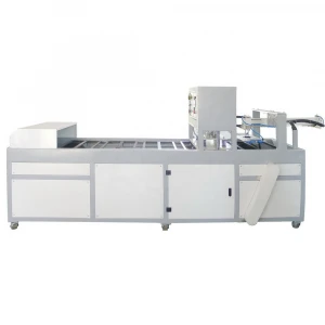 Automatic chain blister packaging machine for toy stationery battery from shenzhen huaxiang company