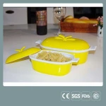 Ceramic casserole baking dish with lid
