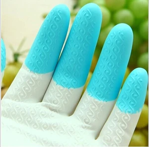 Clean household gloves