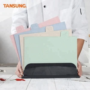 Custom Eco 4 Pcs Multi Function Kitchen Plastic Meat Vegetable Chopping Cutting Board Set with Stand
