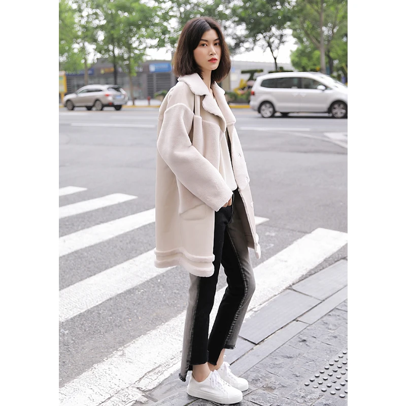 Custom-made best-selling womens polyester fiber spliced coats, fashionable ladies coats