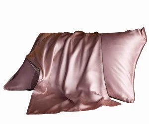 Custom  pure color skin-friendly cushion cover 100% mulberry silk pillow case