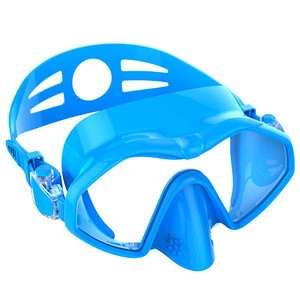 Diving mask male and female adult diving mask glasses silicone snorkeling equipped with floating diving mask