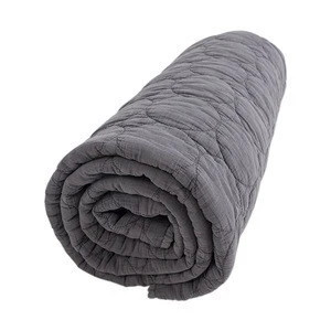 Durable and high quality cotton cooling thin quilt blanket