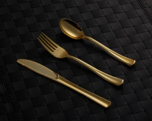 Factory direct dishware spoon fork knife disposable plastic gold cutlery set High Quality gold plastic eco-friendly durable