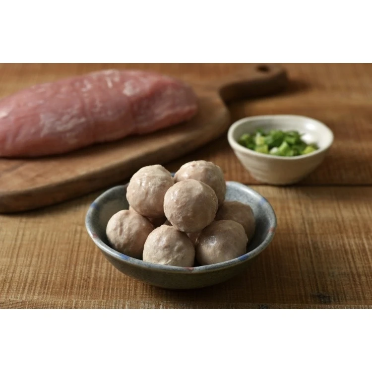 Factory Supply Quality Card Snack Hotpot Frozen Black Sow Meat Balls